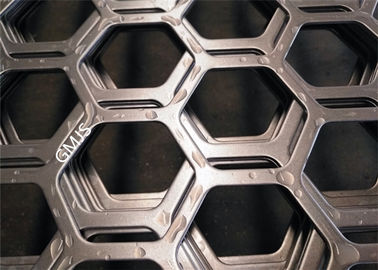 Китай Шестиугольная форма отверстия пефорировала металлический лист, пефорированную плиту нержавеющей стали поставщик